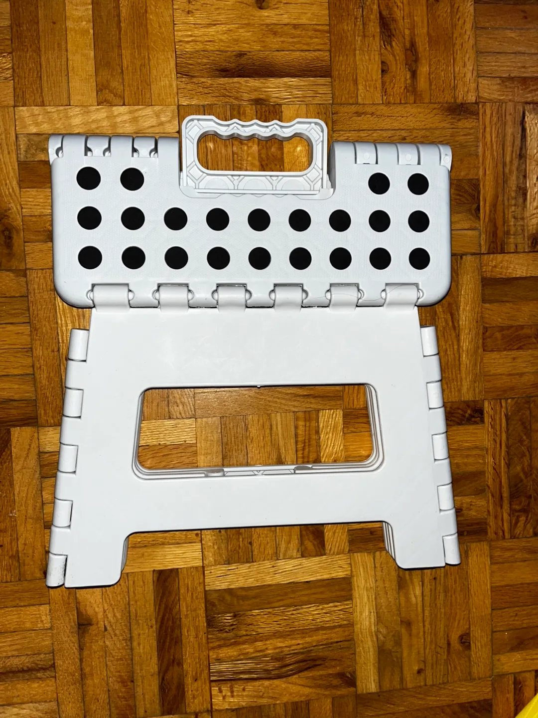Folding Step Stool image indicator(2)