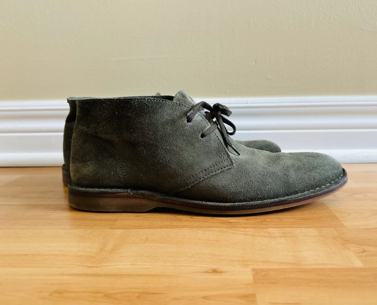 Massimo Dutti Suede Boots image indicator(3)