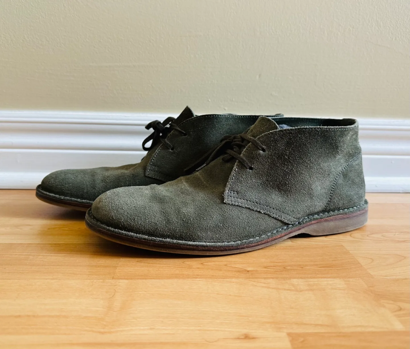 Massimo Dutti Suede Boots image indicator(2)