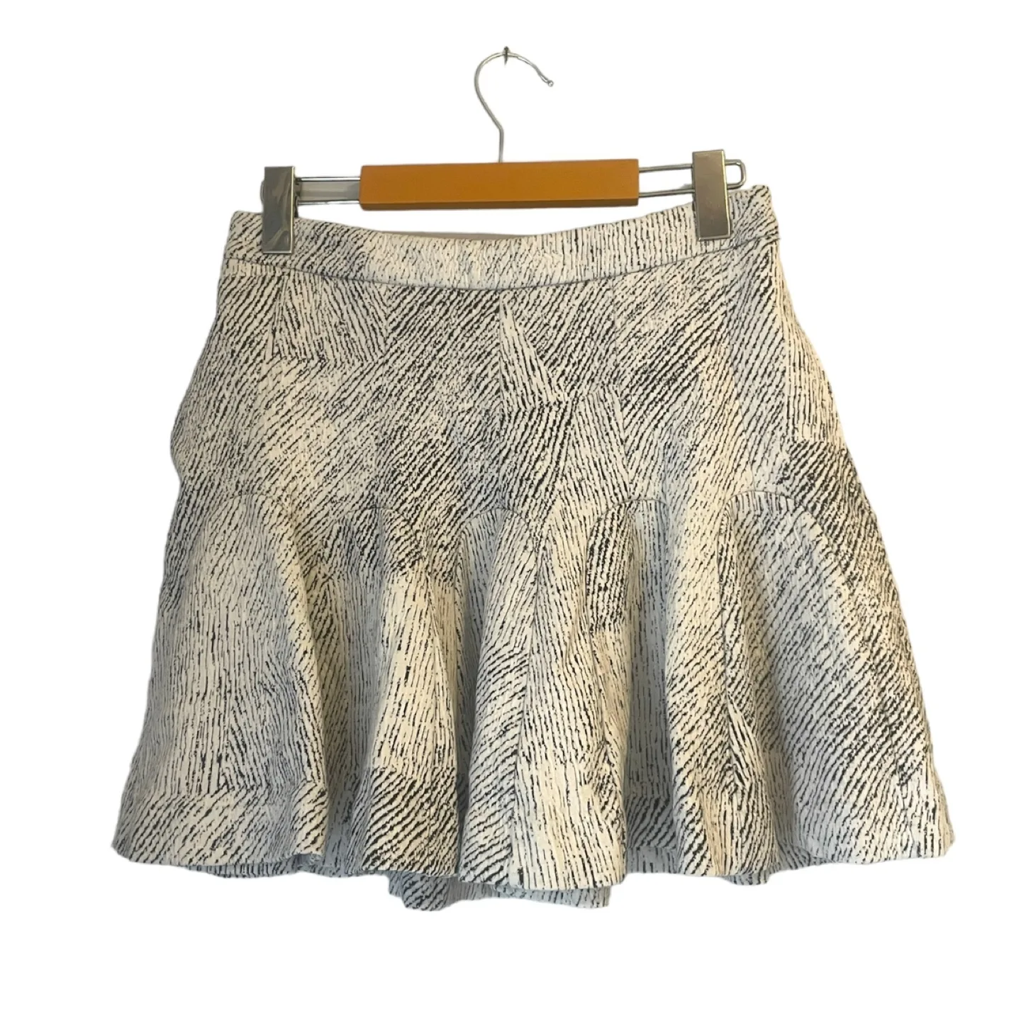 Banana Republic Jacquard Flared Skirt Size 2 Petite image indicator(2)