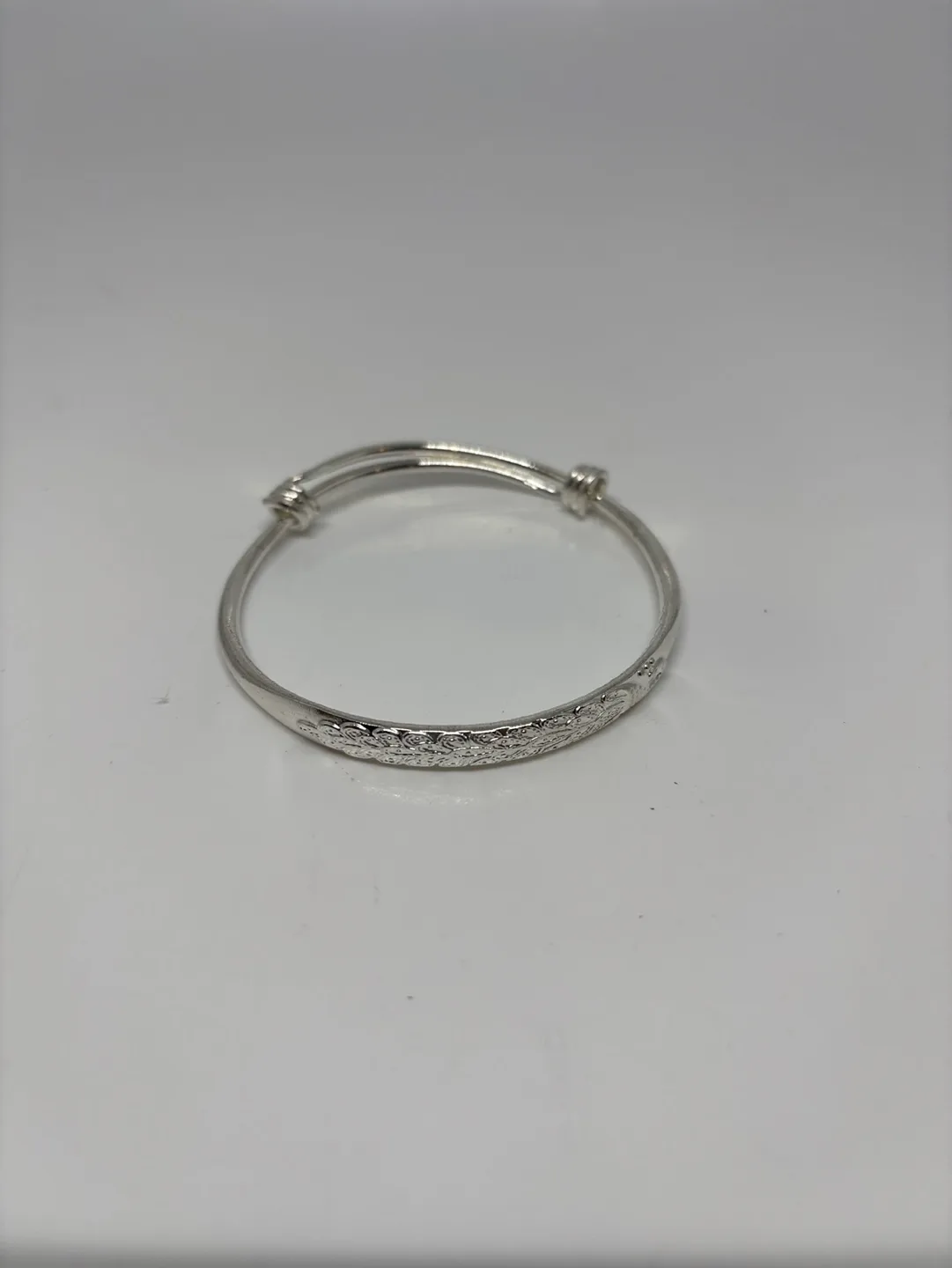 Silver Baby Bangle image indicator(2)
