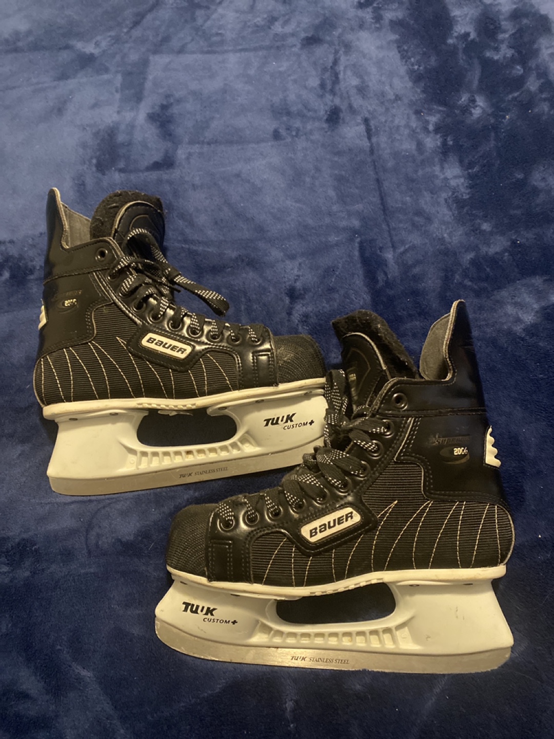 Bauer TUUK Custom+ Hockey Skates
