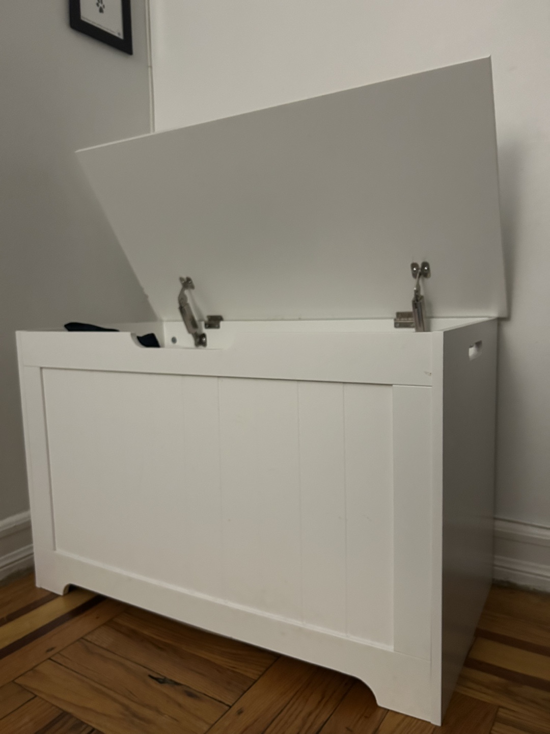 White Toy Chest with Hinged Lid