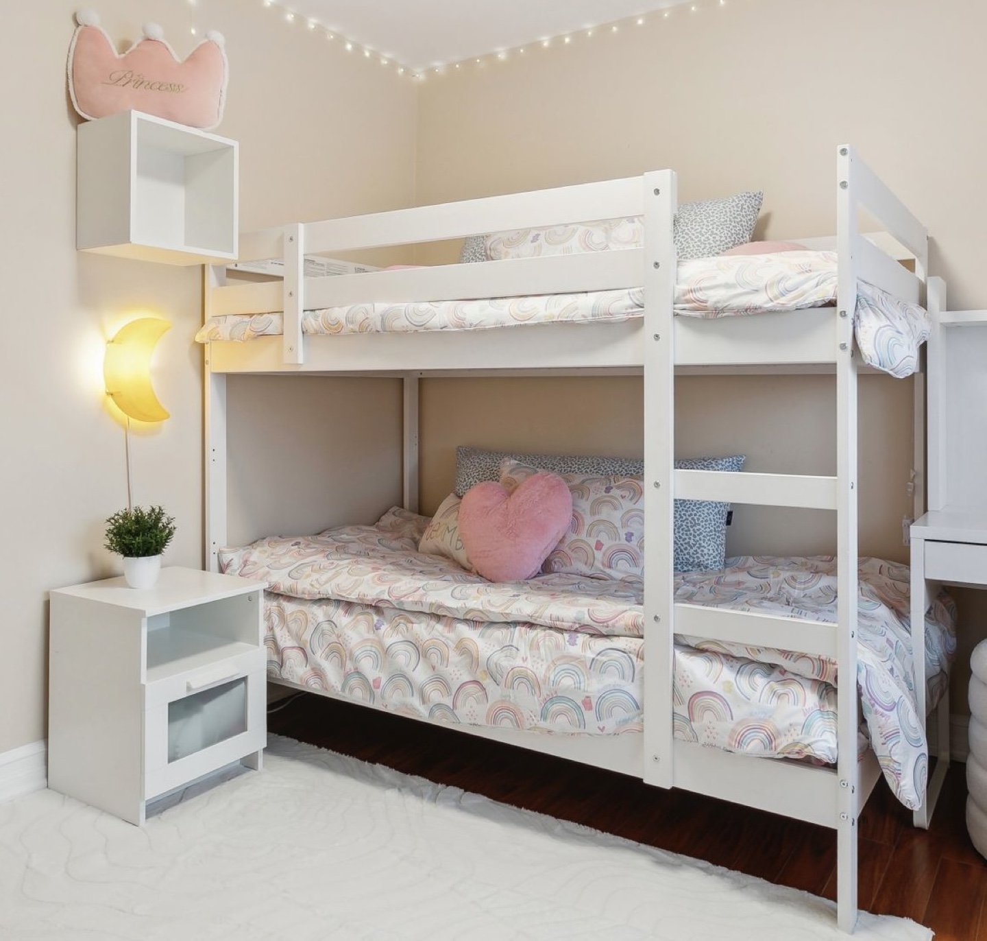 Kids Twin size white Bunk Bed - photo 3
