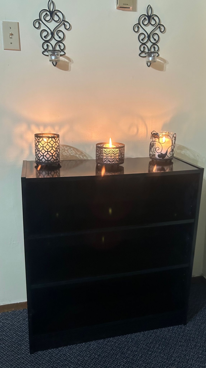 Black Bookshelf - photo 4