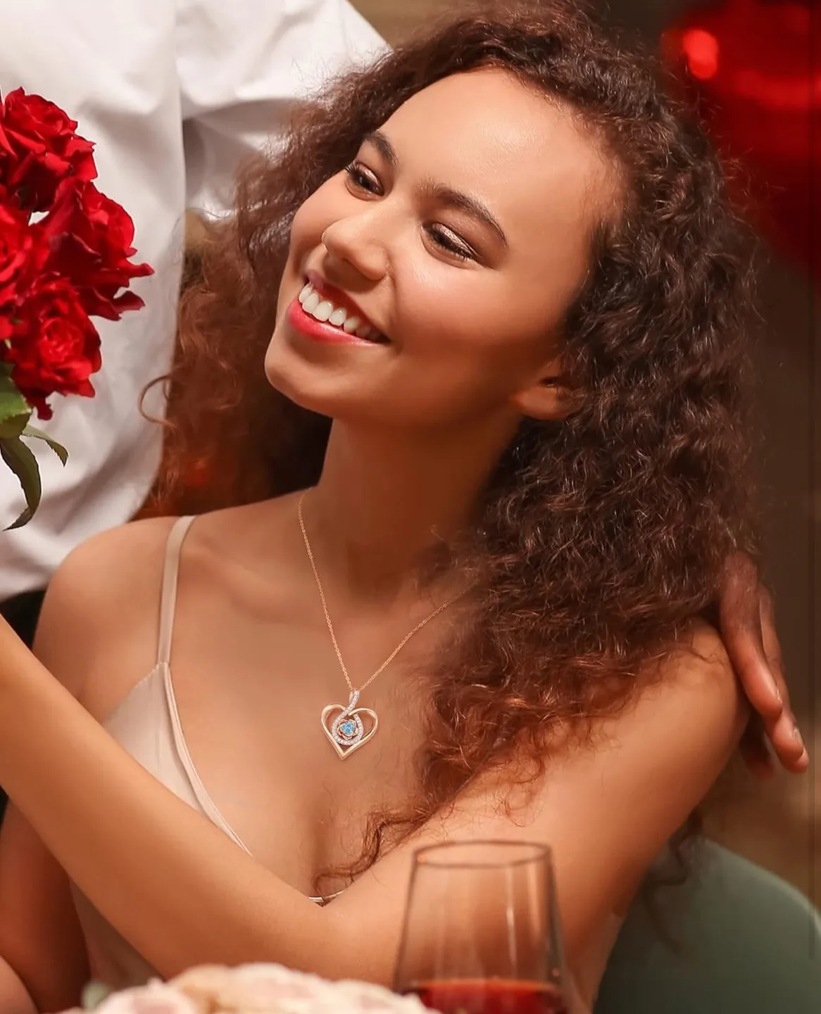 Heart Pendant Necklaces for Women image indicator(5)