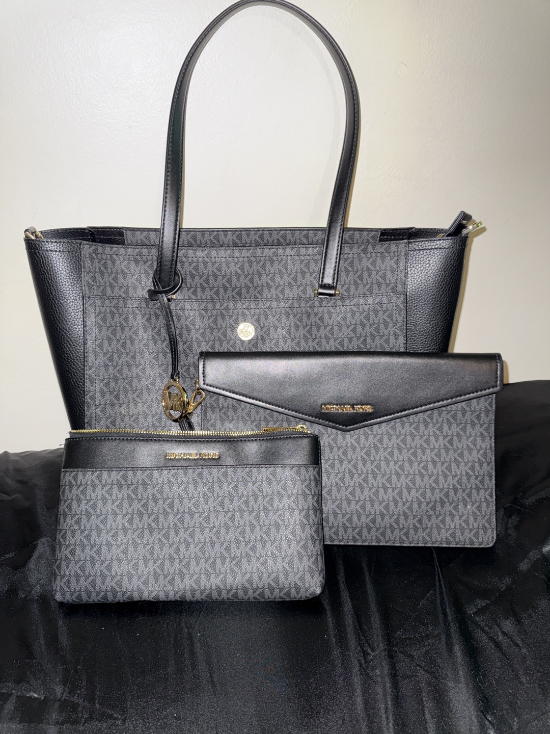 Michael Kors Maisie 3-in-1 Large Logo Tote Bag - photo 2