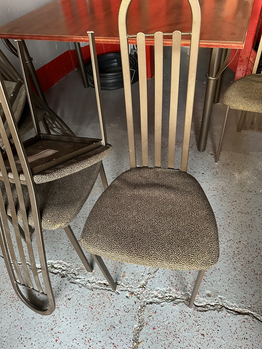 Dining table and chairs set - photo 2