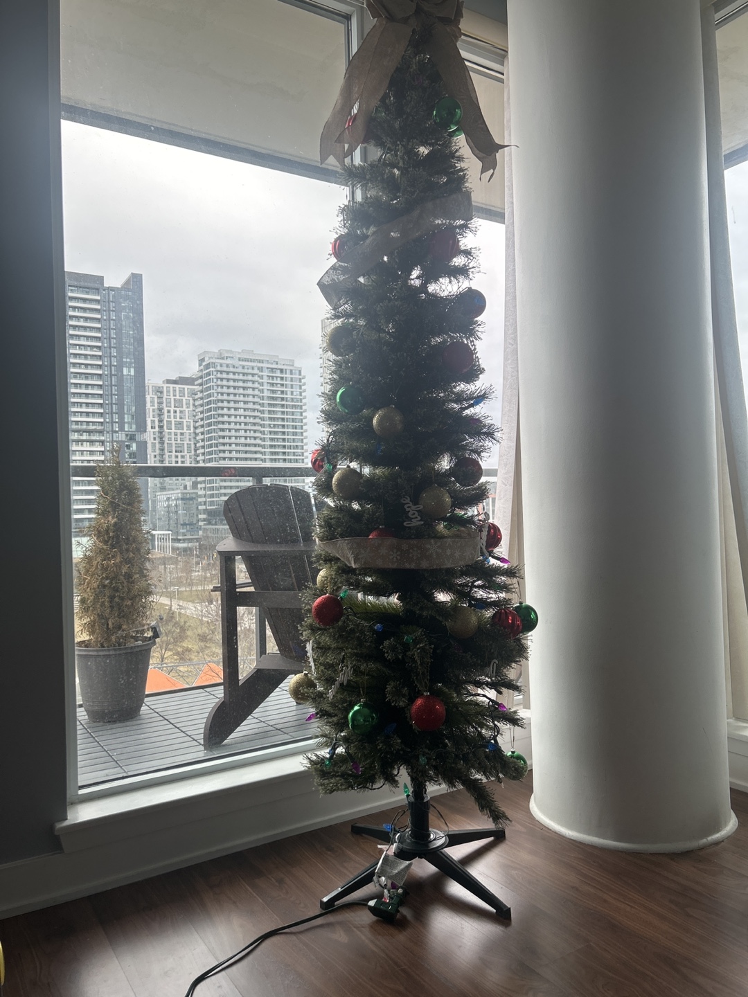 Artificial Christmas Tree (Free) - photo 2