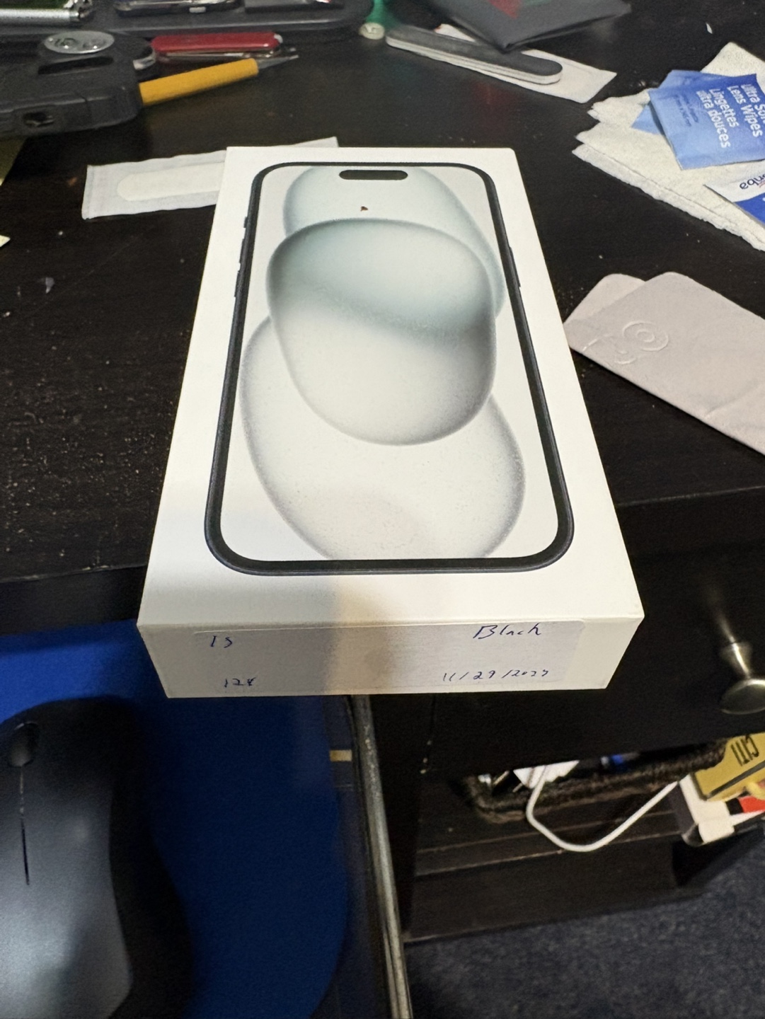 iPhone 15 Black - 128GB - photo 2