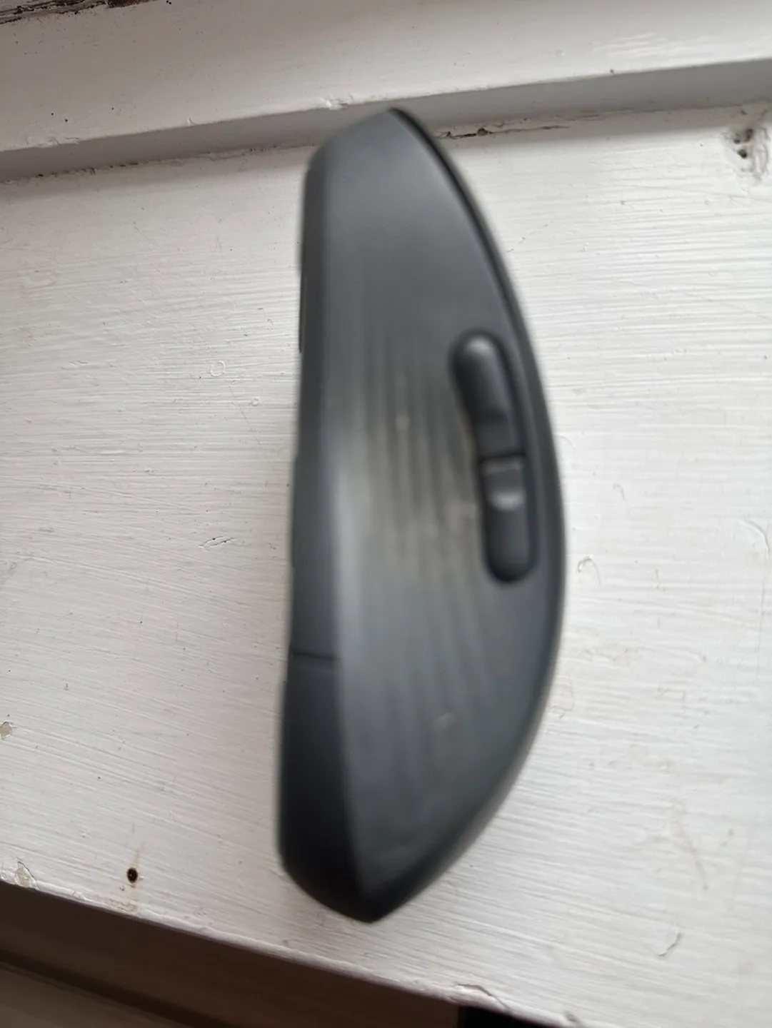 Logitech Wireless Mouse image indicator(4)