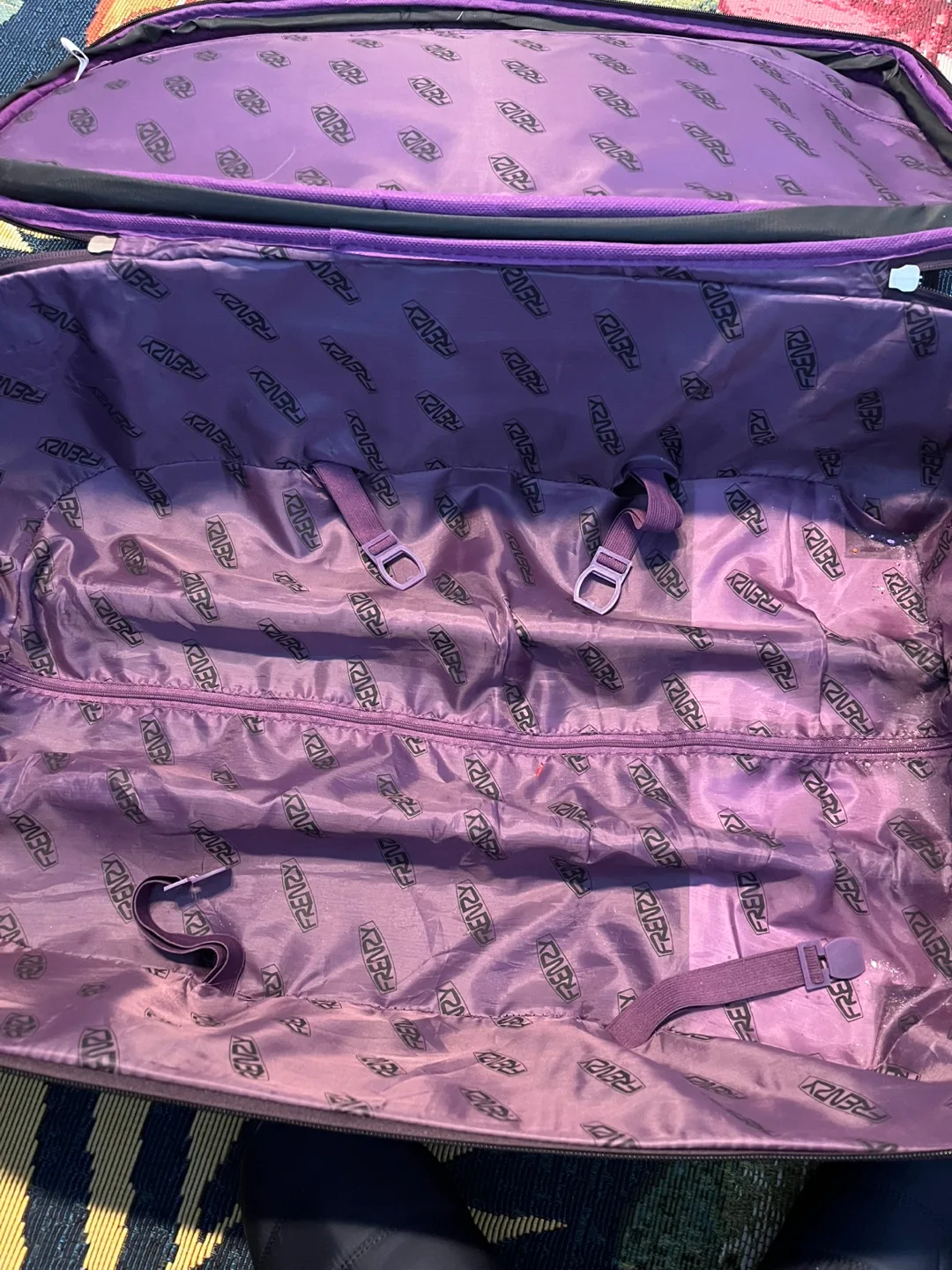 Frenzy Rolling Suitcase image indicator(10)