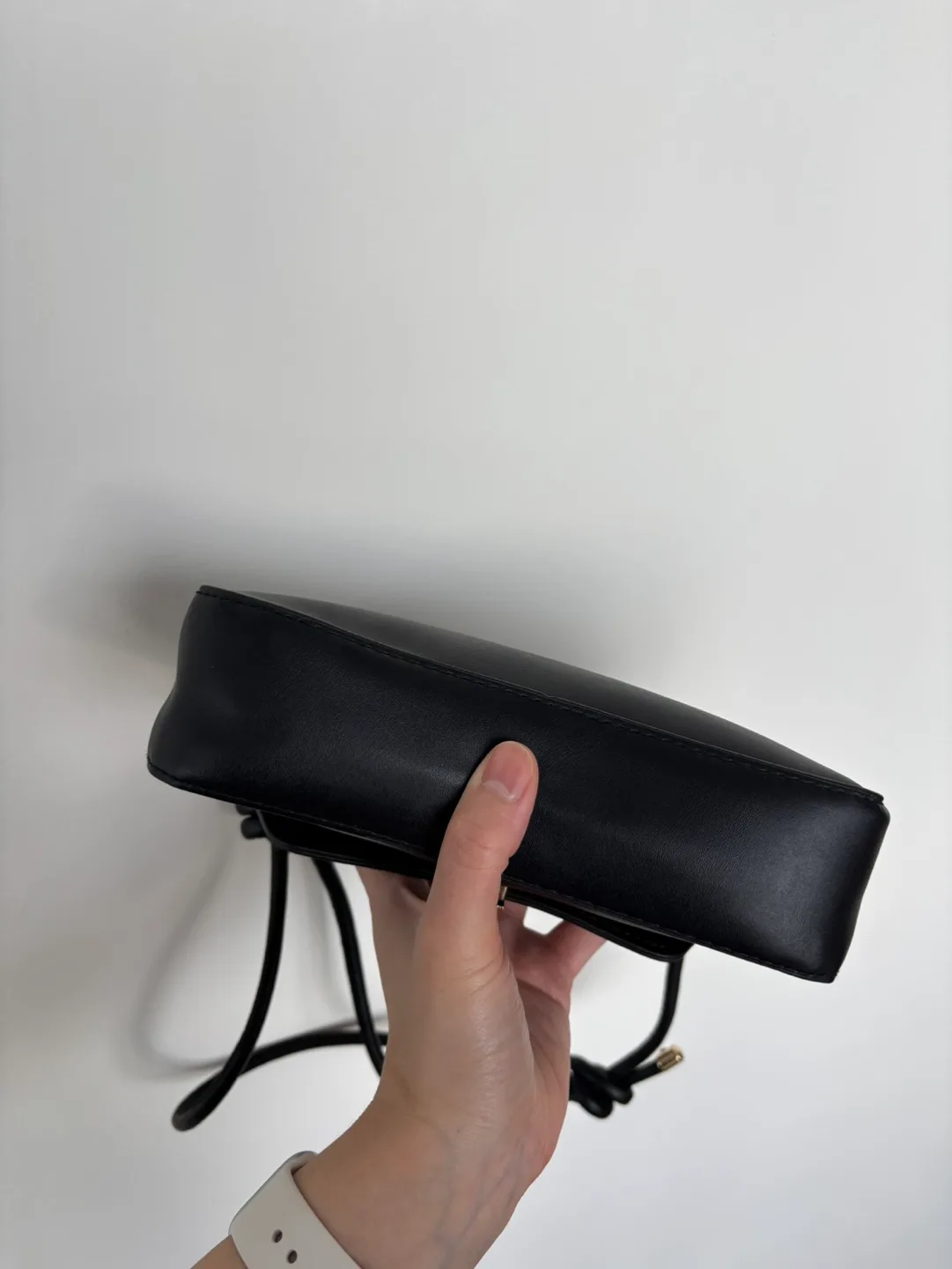 Brand new Black Faux Leather Bag with Knotted Strap image indicator(4)