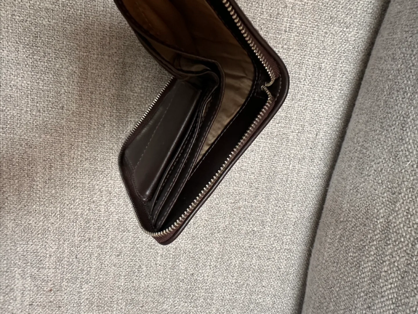 Coach Zip Around Wallet image indicator(3)