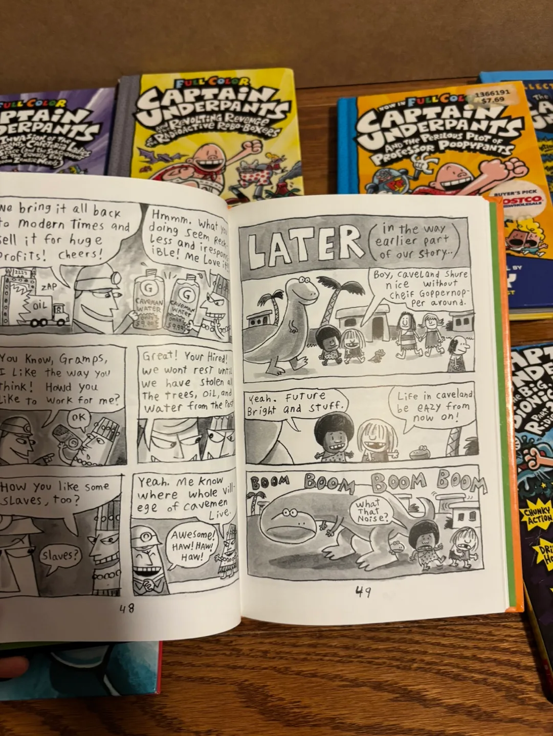 Captain Underpants hardcover Book x10 image indicator(3)
