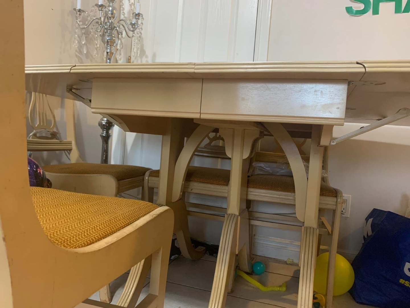 Vintage Extendable Dining Table & Chairs - photo 2