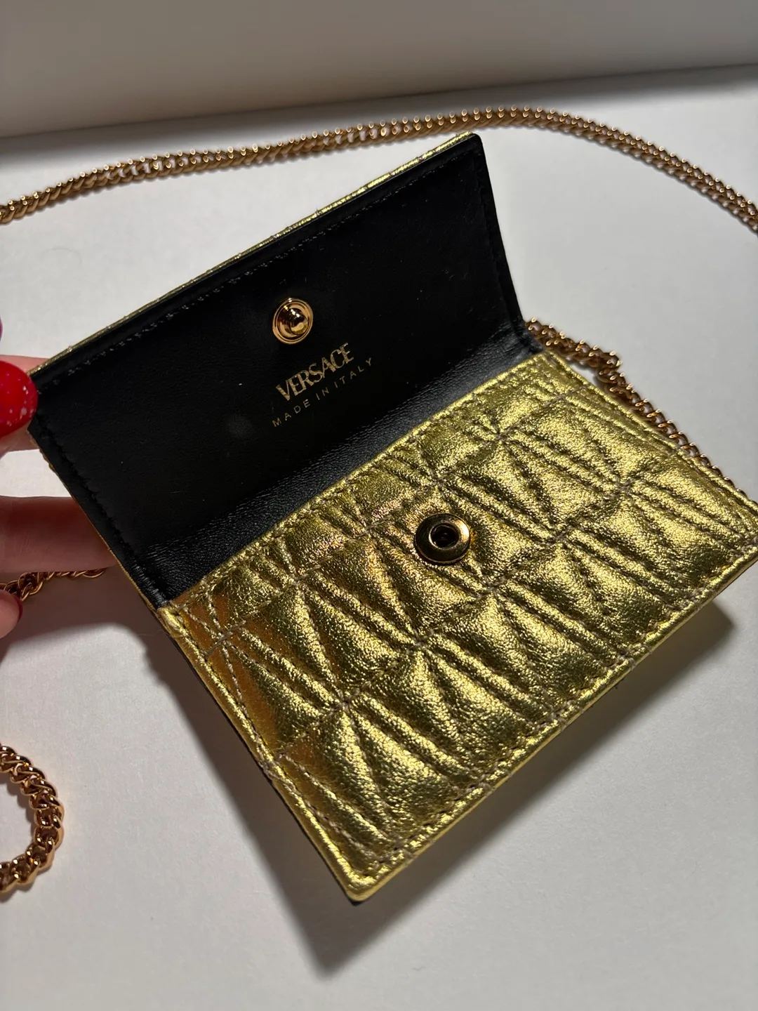 Brand new Versace Cardholder image indicator(3)
