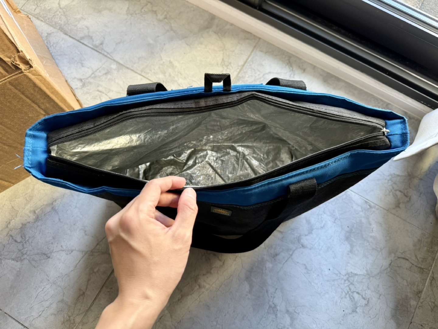 California Innovations Insulated Tote Bag - photo 3