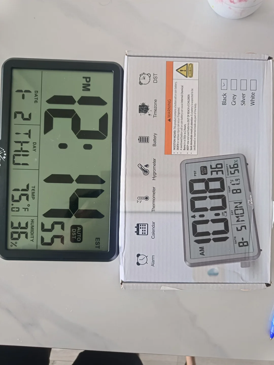 Digital Clock with Calendar, Thermometer, and Hygrometer image indicator(3)