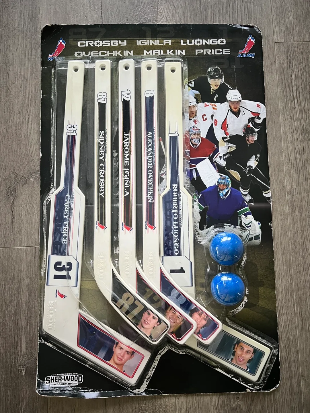 Sher-Wood NHLPA Mini Sticks Set image indicator(9)