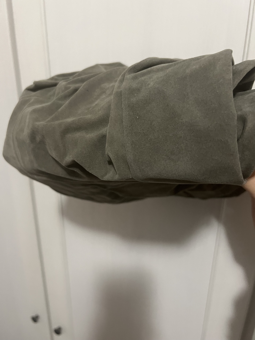 Blow up foot rest pillow (new) - photo 5