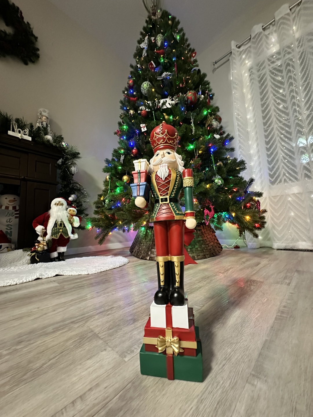 Large Nutcracker Christmas Decoration - photo 2