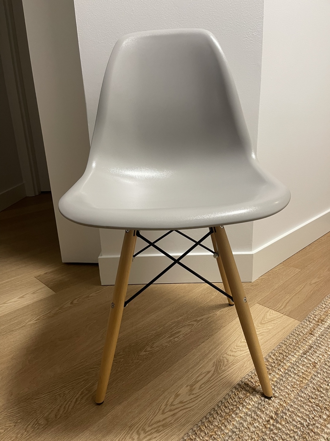 Eames Molded Plastic Copy -  Side Chair - Light grey - photo 2