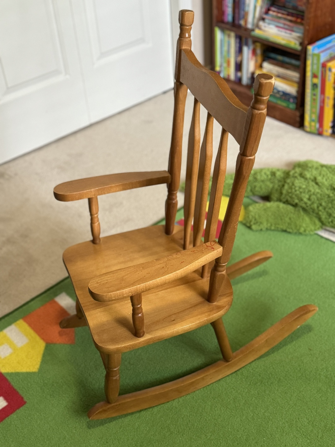 Wooden Rocking Chair 🎉 - photo 2