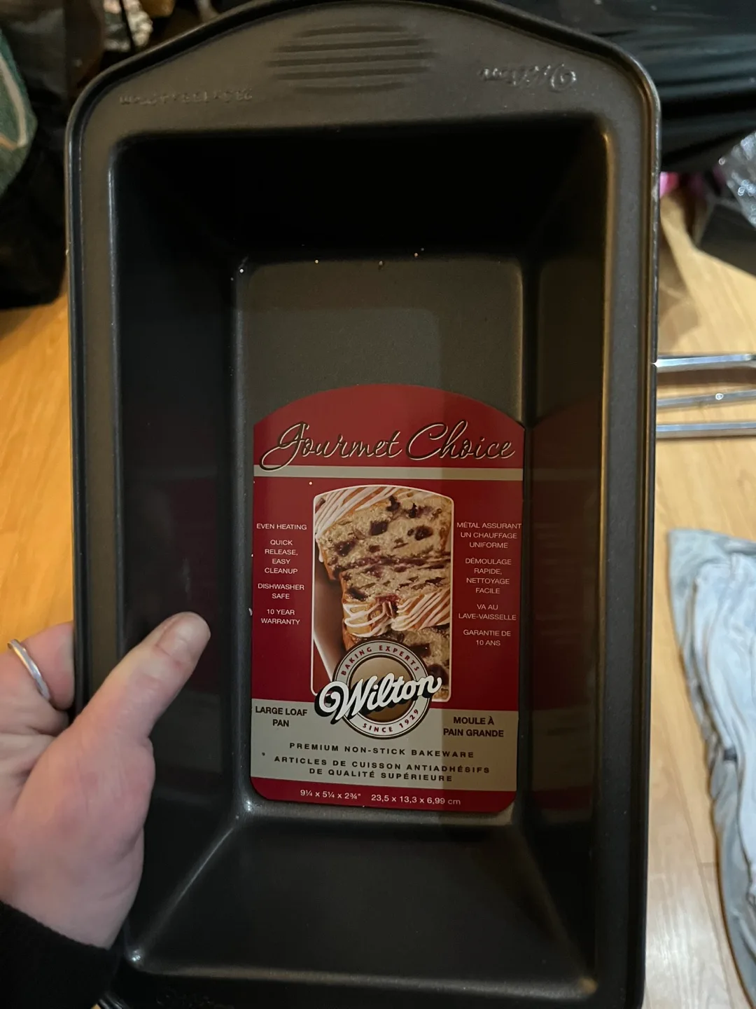 Wilton Gourmet Choice Loaf Pans (Set of 2) image indicator(4)