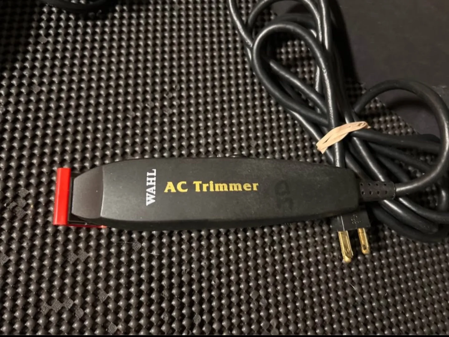 Wahl Clipper Set - 2000 Taper & AC Trimmer image indicator(3)
