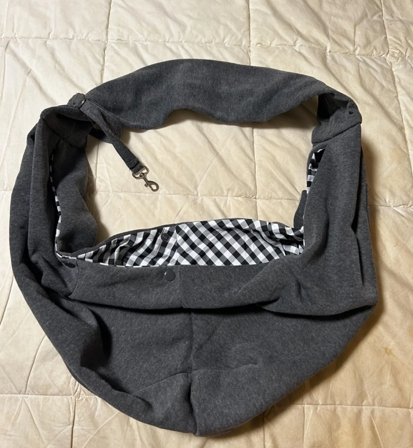 Grey Pet Carrier Sling Bag image indicator(7)