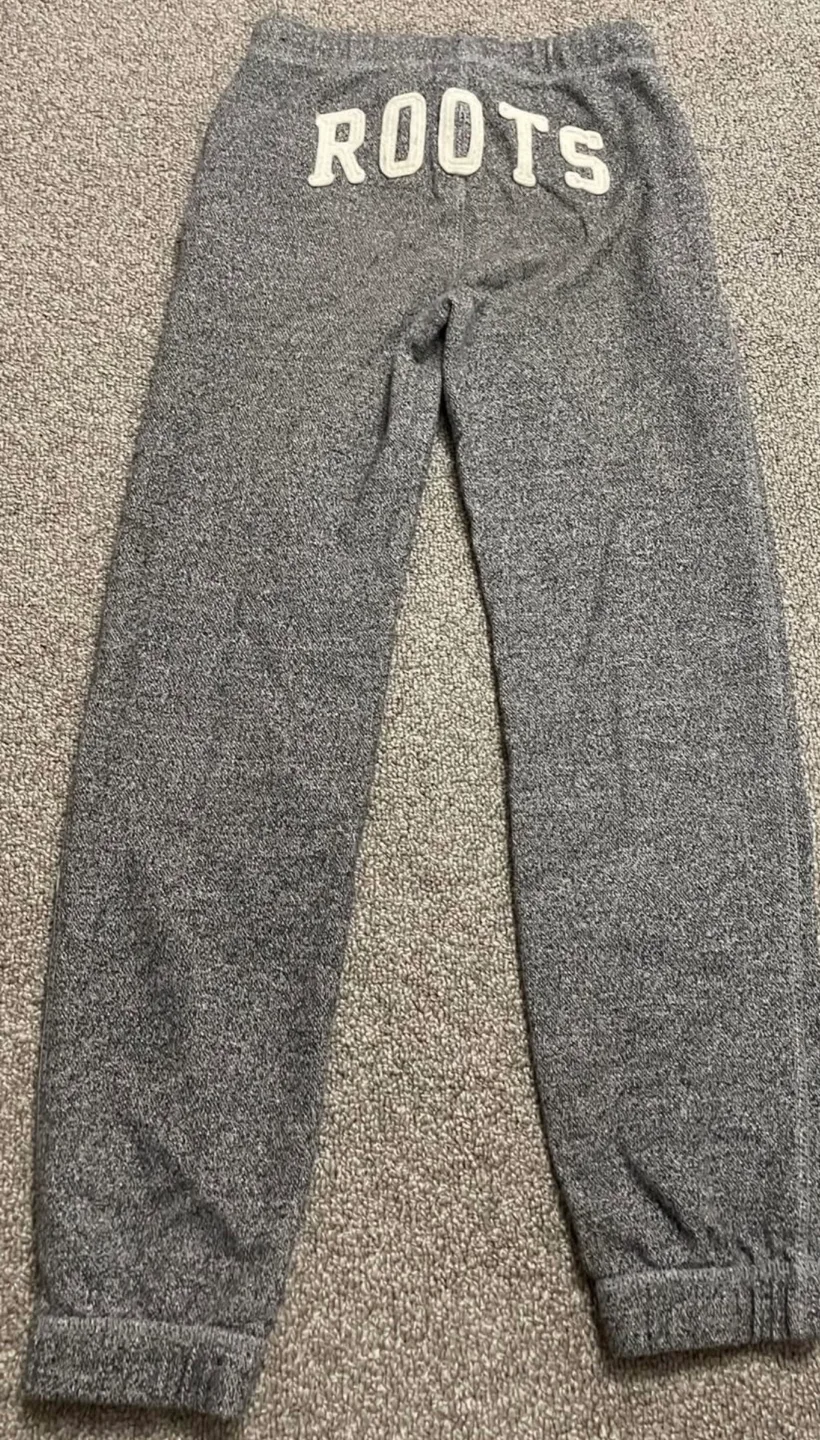 Kids Roots Grey Sweatpants size 8