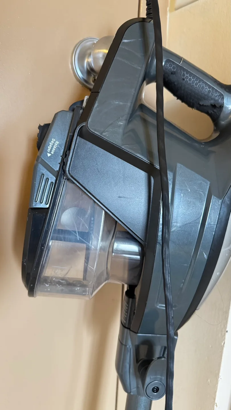 Shark Rocket Deluxe Pro Vacuum image indicator(5)