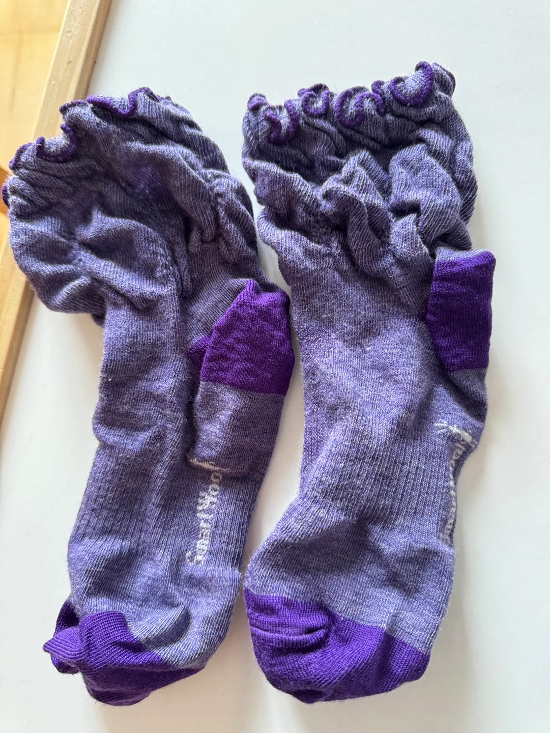 Smartwool women fancy warm socks image indicator(2)