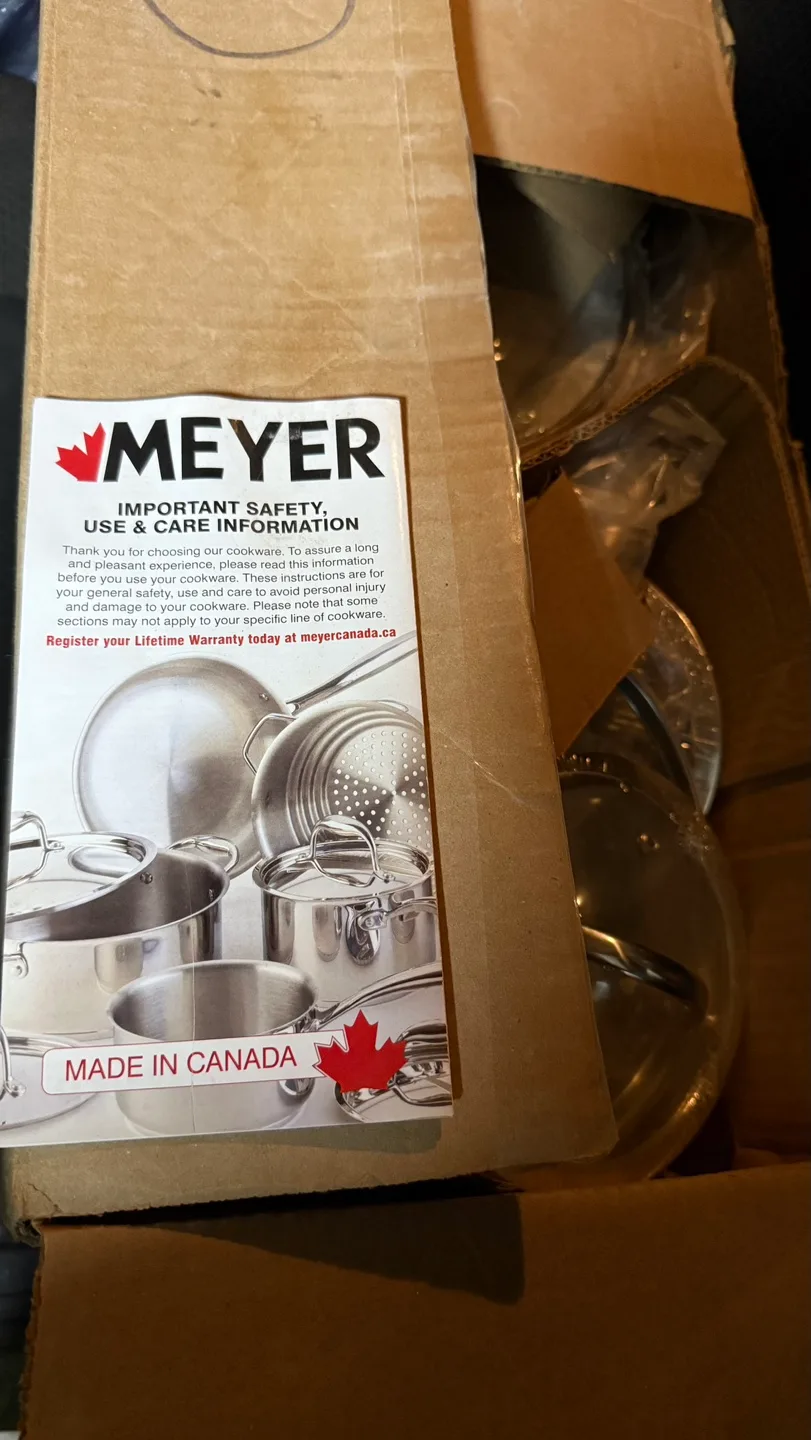 Meyer 10-Piece Stainless Steel Cookware Set image indicator(3)