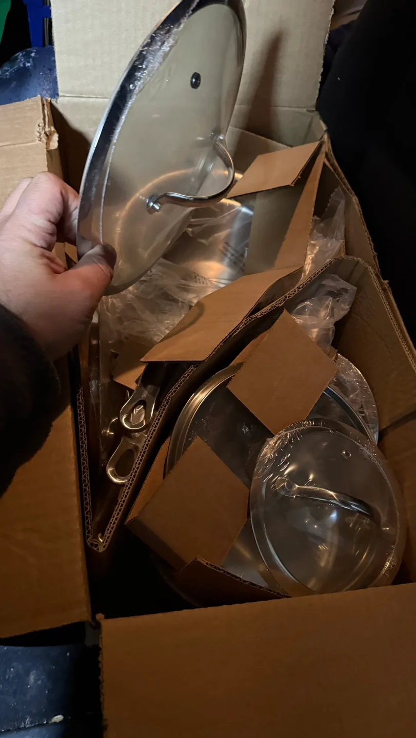 Meyer 10-Piece Stainless Steel Cookware Set image indicator(4)