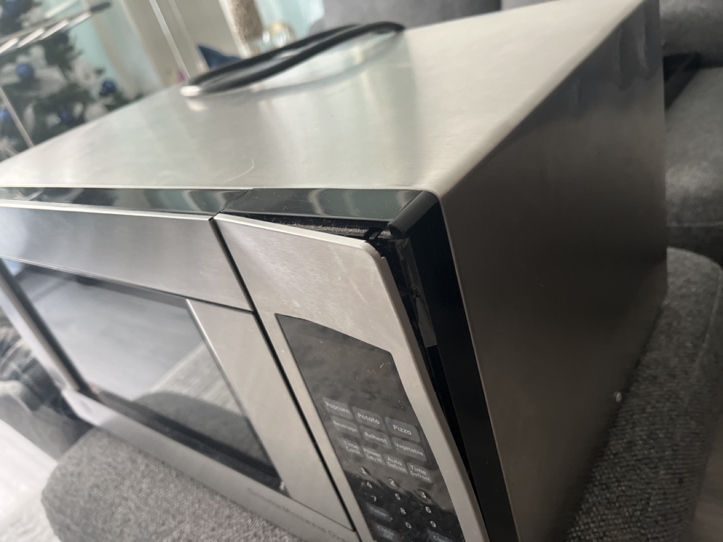 GE Microwave - photo 2