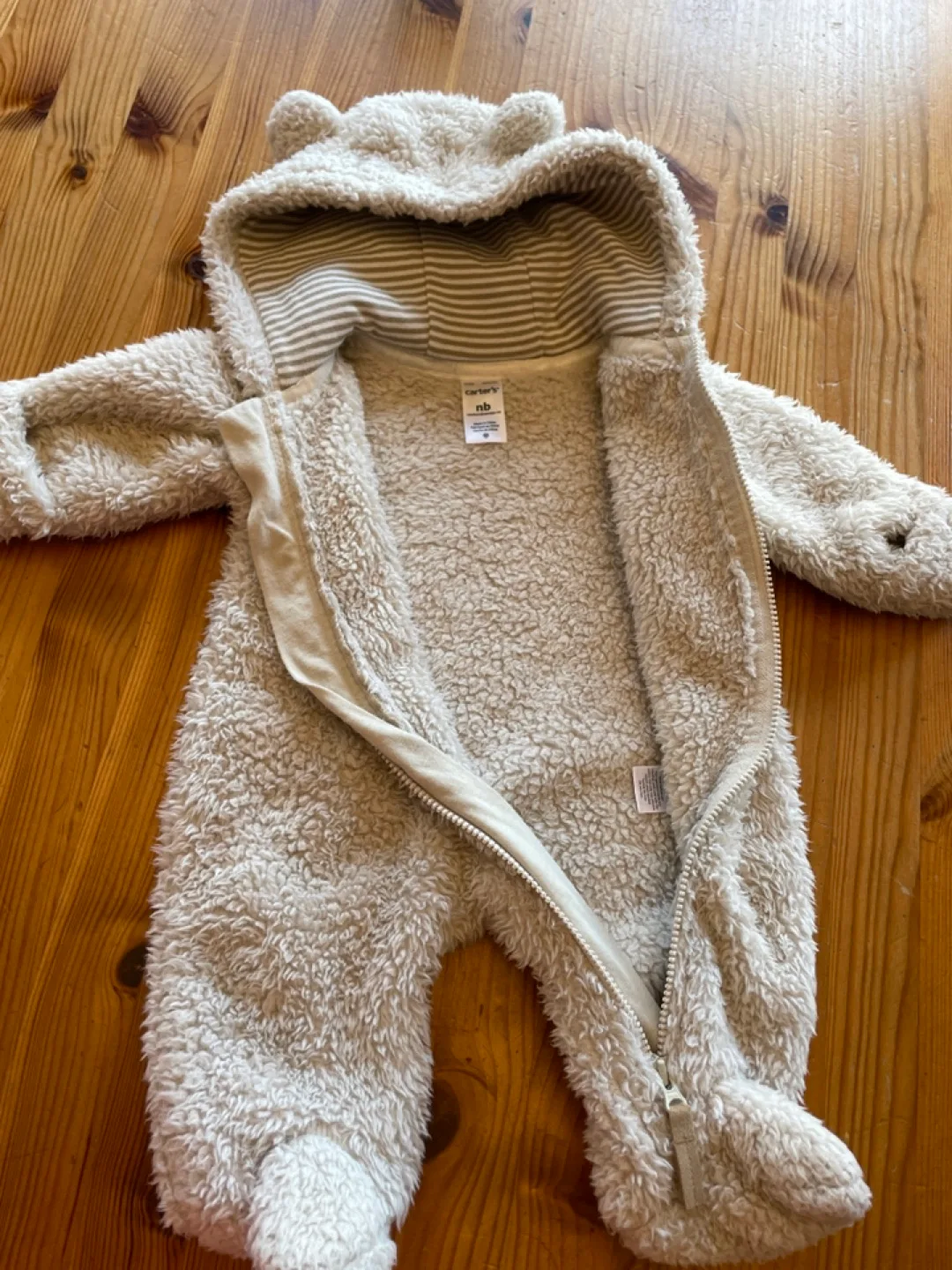 Carter's Newborn Bear Footed Sleeper image indicator(4)