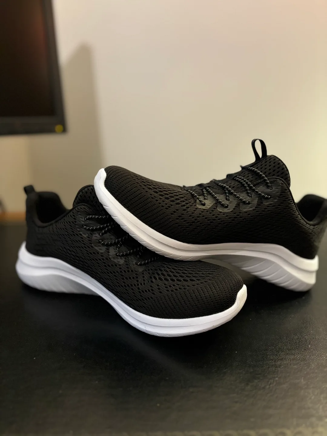 BRAND NEW WOT Skechers Ladies Ultra Slip on Shoes image indicator(5)