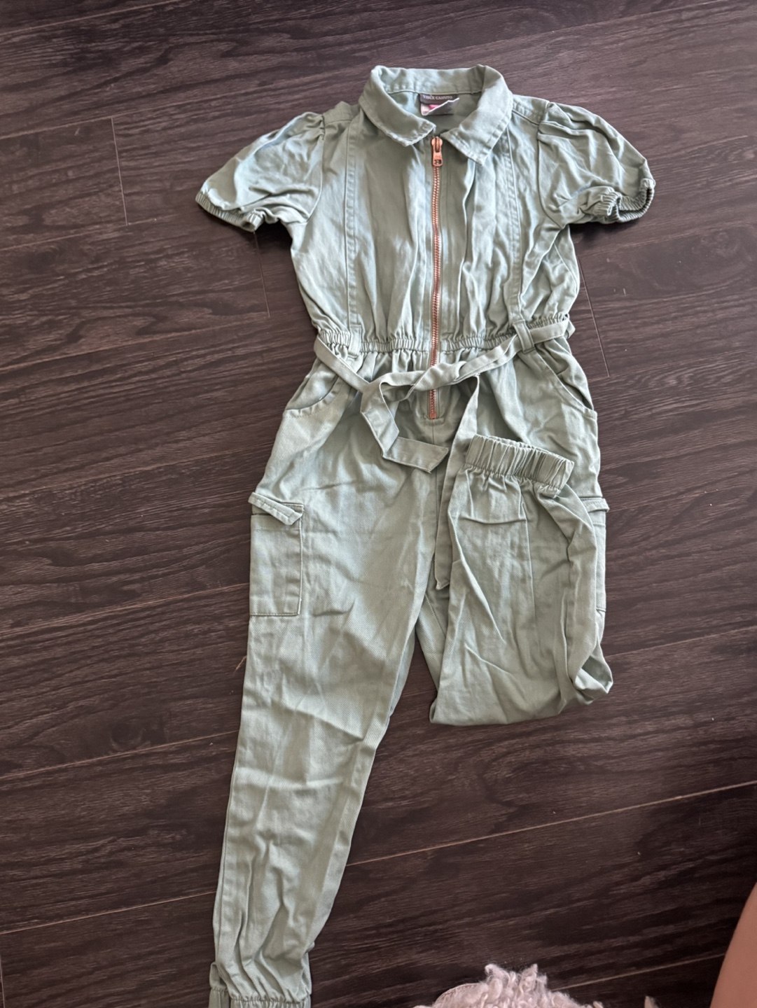 Vince Camuto Green Jumpsuit Size 5