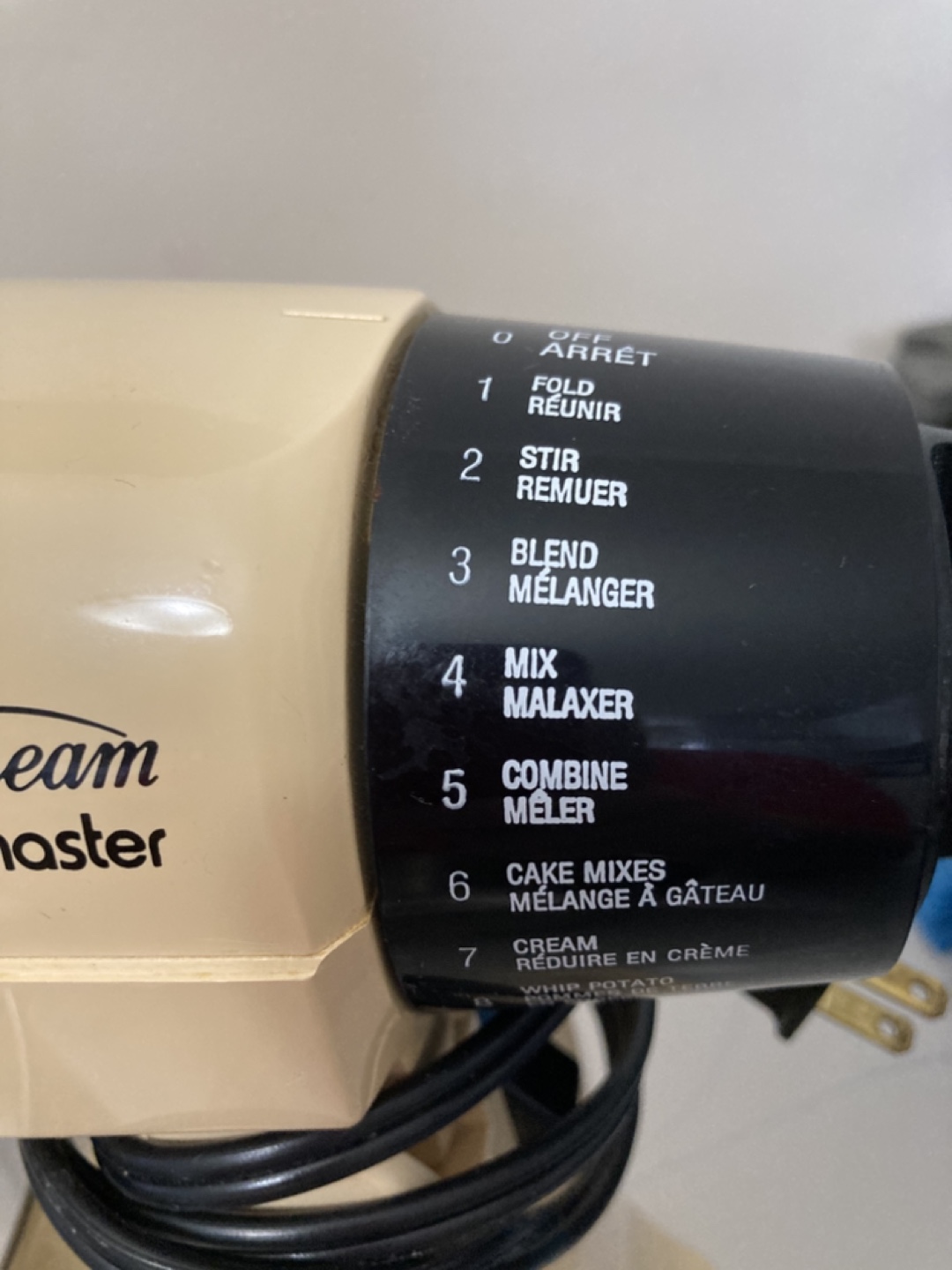 Vintage Sunbeam Mixmaster Stand Mixer - photo 4