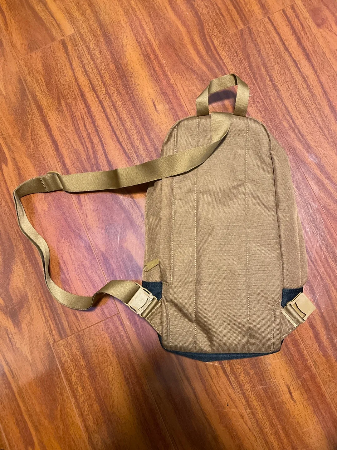 Herschel Supply Co. Side Backpack image indicator(2)