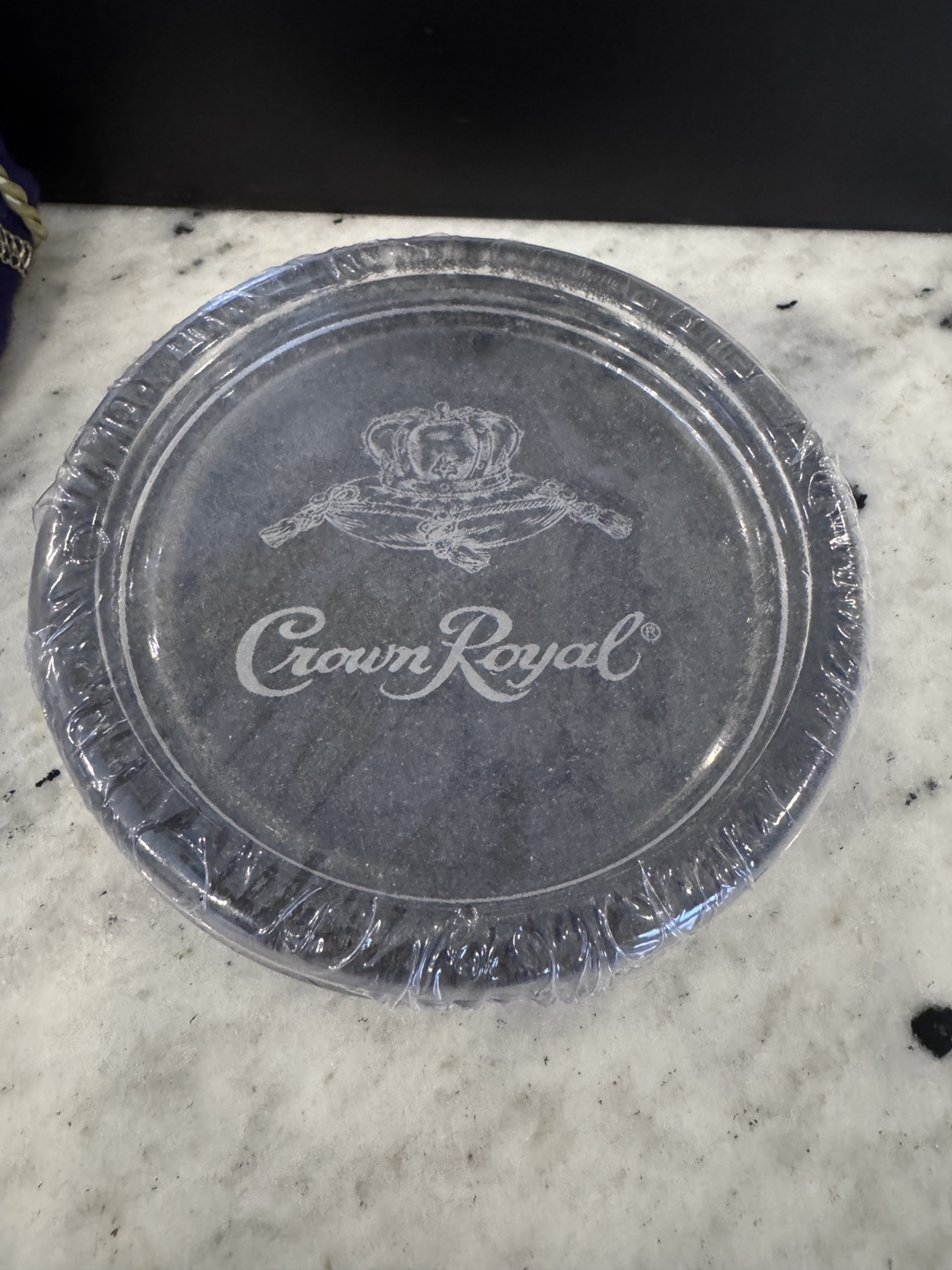 Crown Royal 2005 Collector's Edition Glass Decanter Set - photo 4