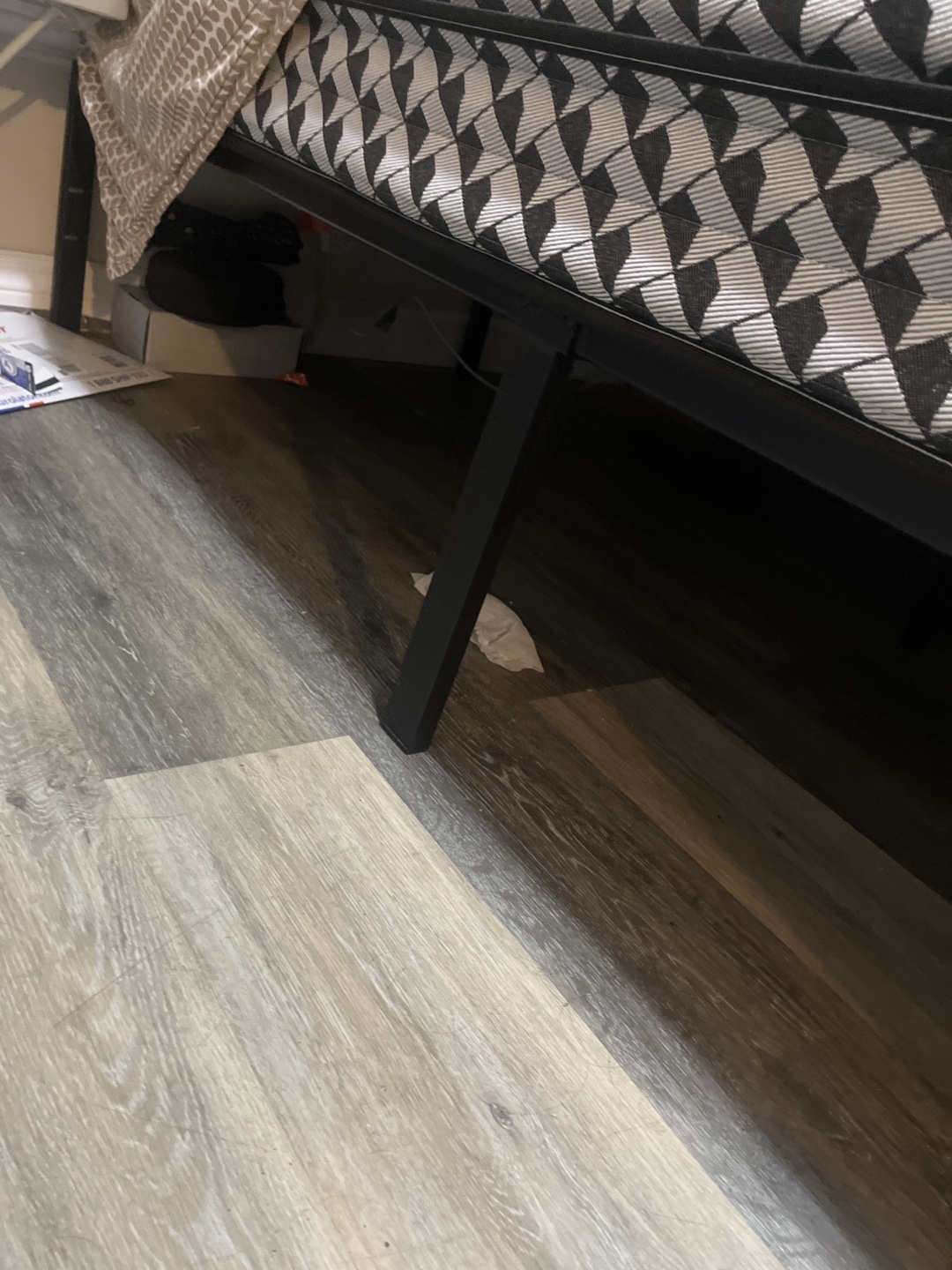 Metal Bed Frame - photo 2