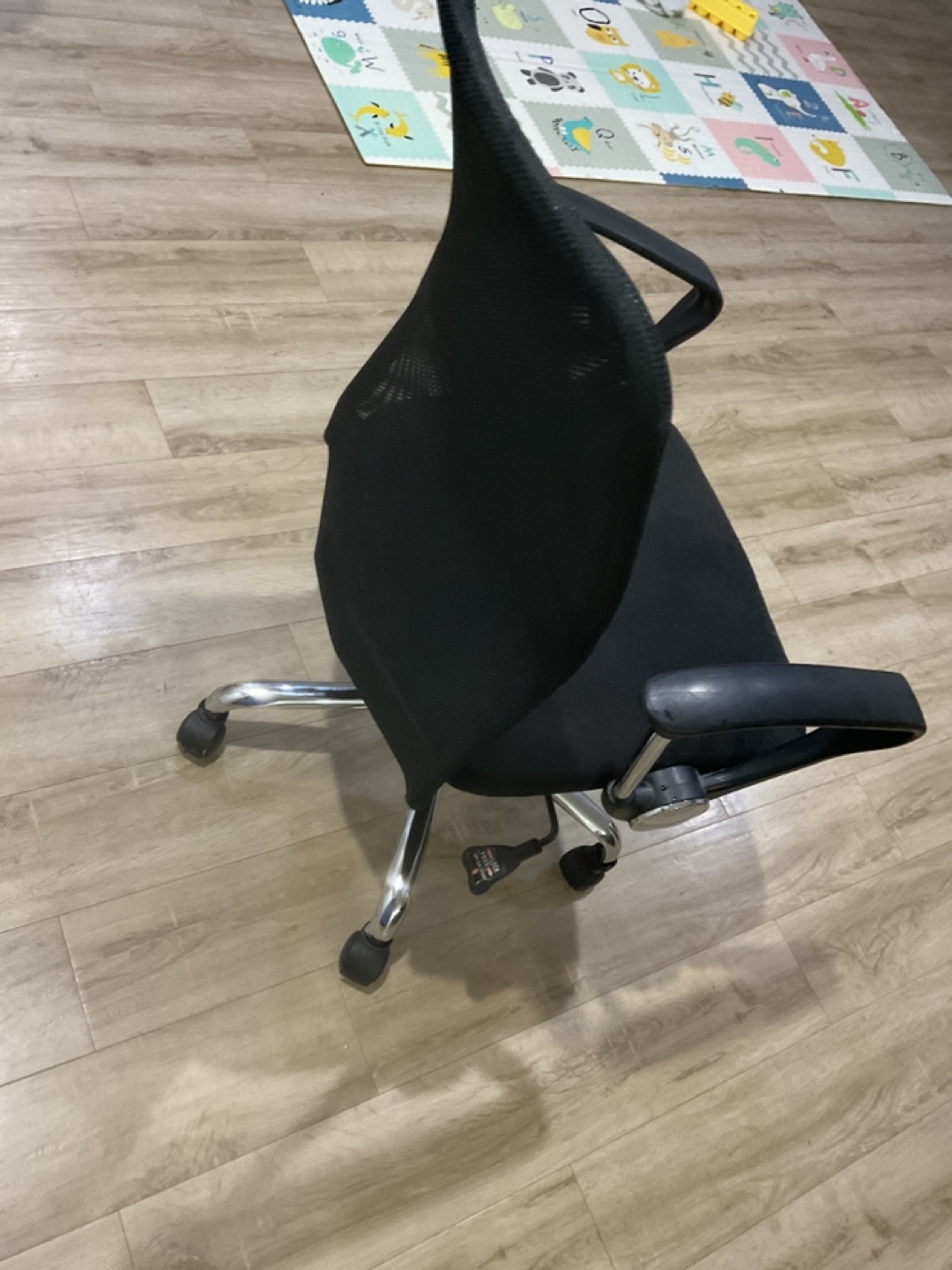 Office Chair - photo 2