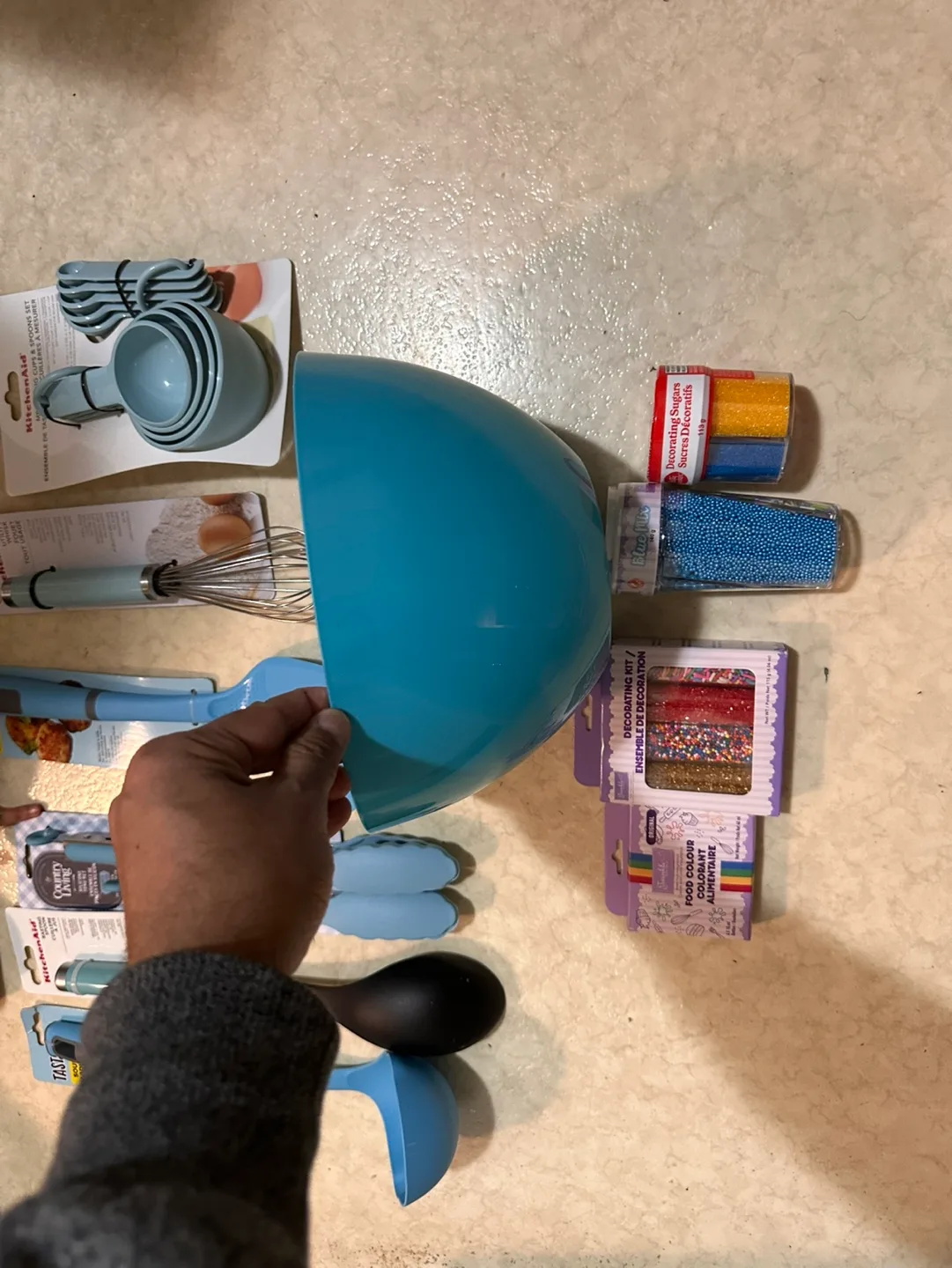 KitchenAid Blue Mixing Bowls and Utensils Set image indicator(3)