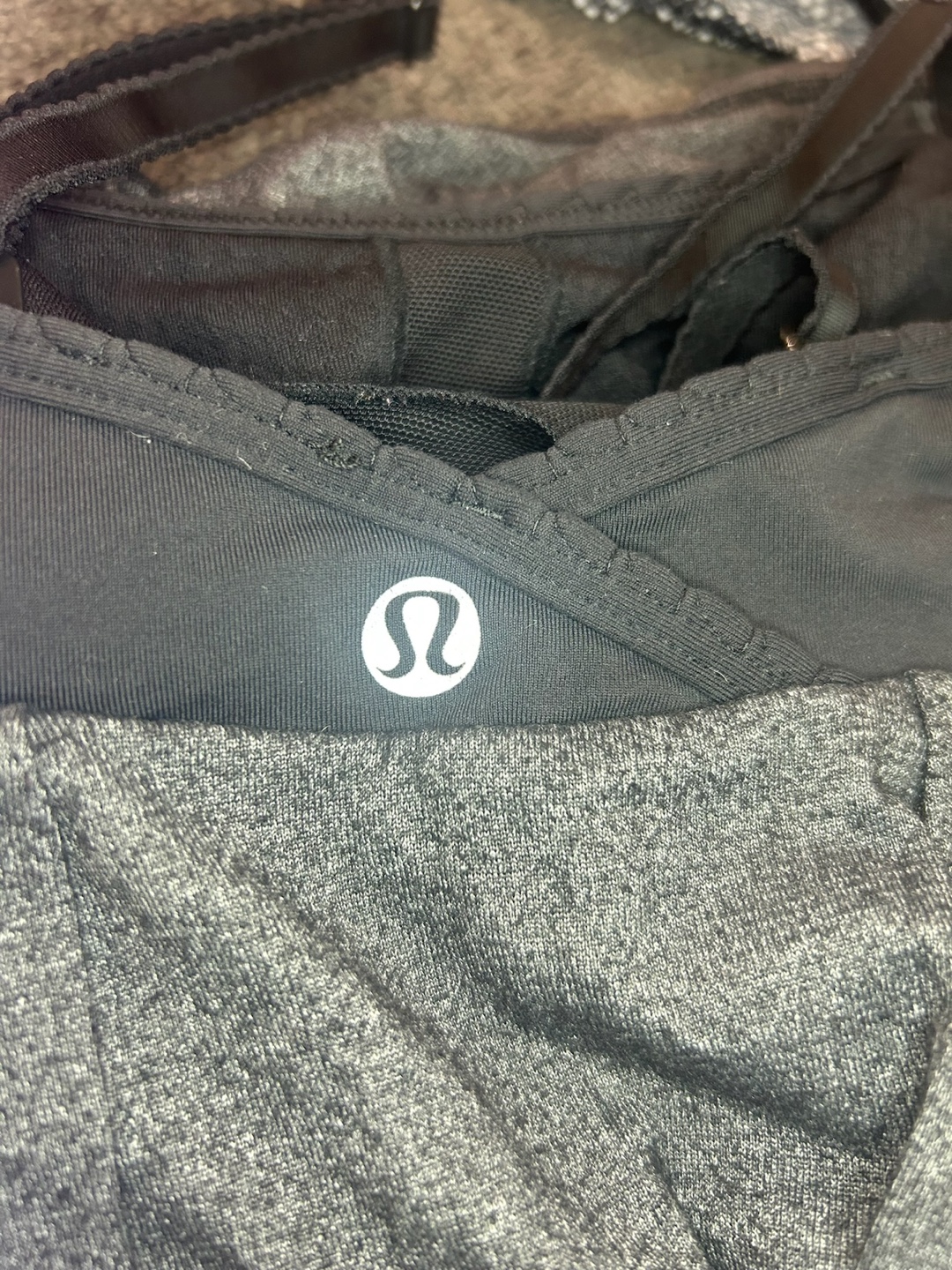 Lululemon Tank Top - photo 3