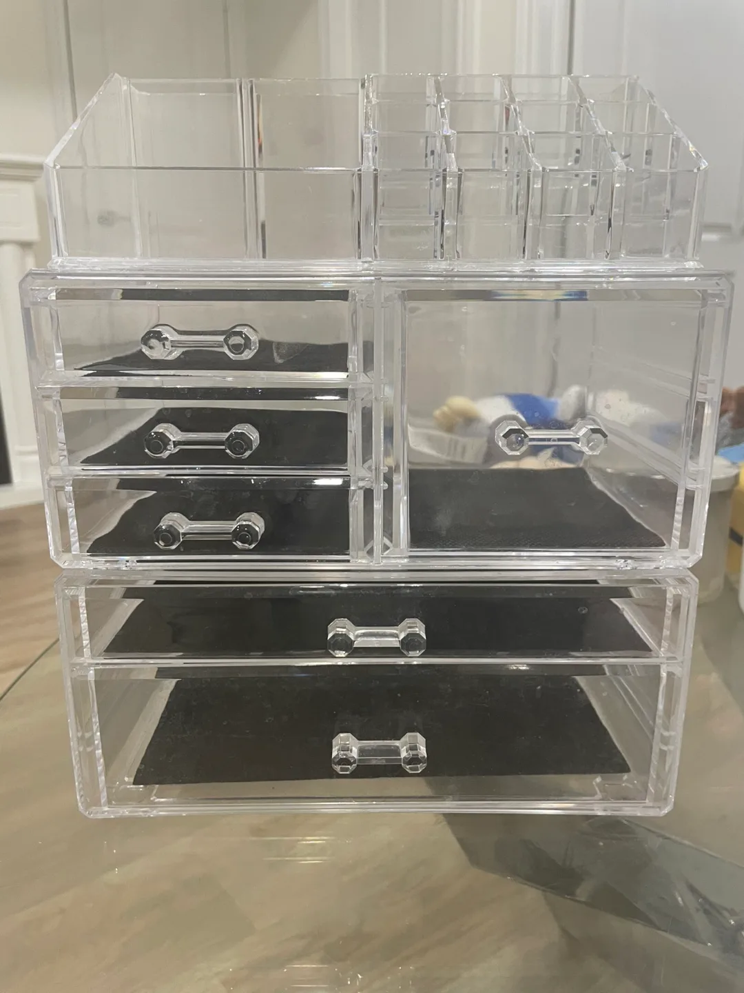 Acrylic Makeup Organizer with Drawers image indicator(2)