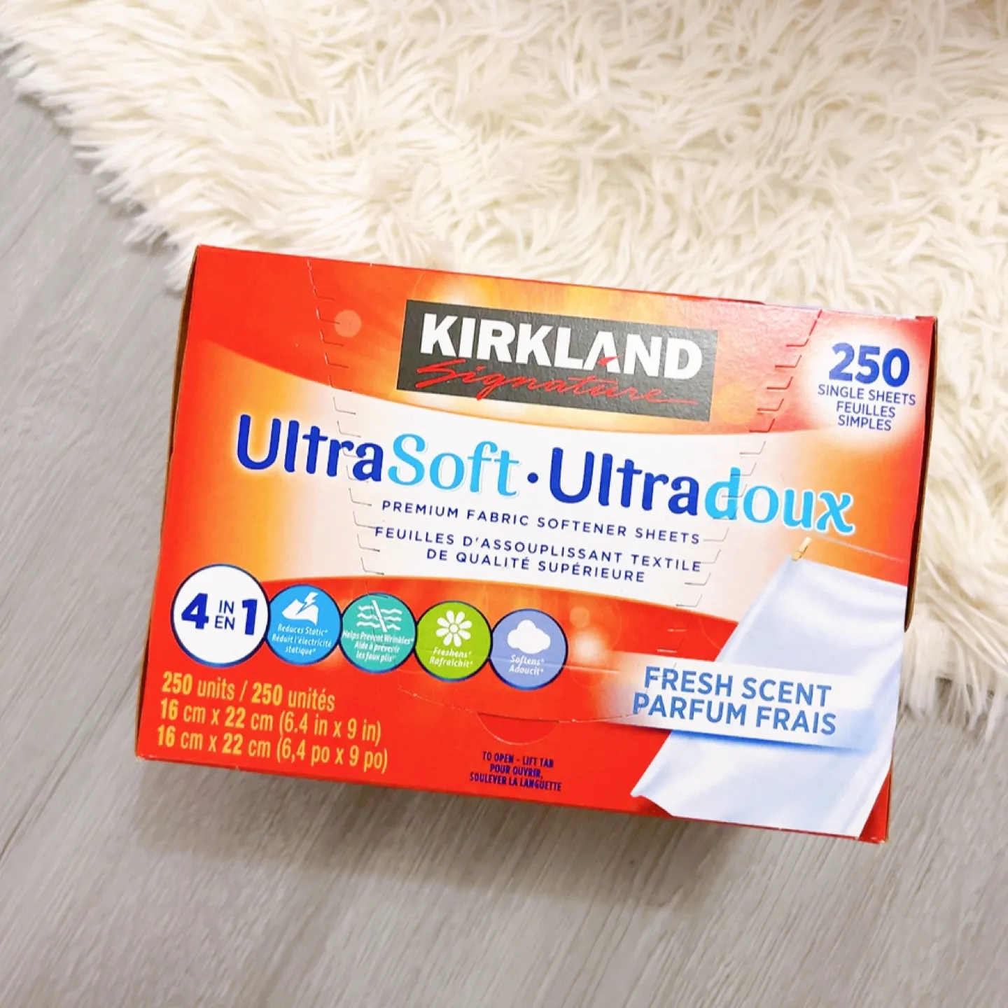 Kirkland Signature UltraSoft Fabric Softener Sheets thumbnail