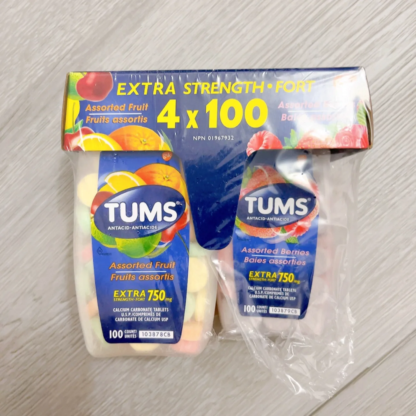 TUMS Extra Strength Antacid Tablets (3 packs) thumbnail